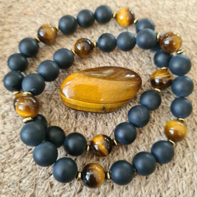 bracelet-onyx-oeil-de-tigre Bracelet en Onyx et oeil de Tigre pour s'affirmer